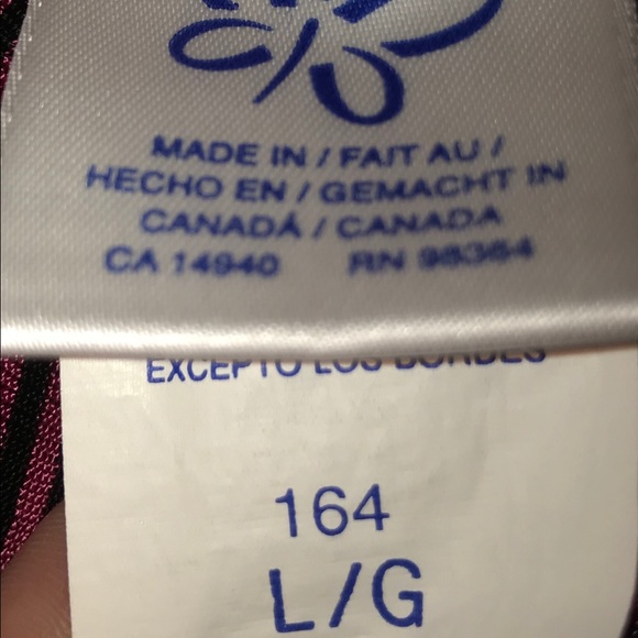 Women top..NWOT - Picture 5 of 5